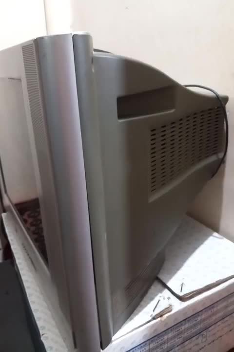 tvقدیمی 21همراه بامیزtv|تلویزیون و پروژکتور|گرگان, |دیوار