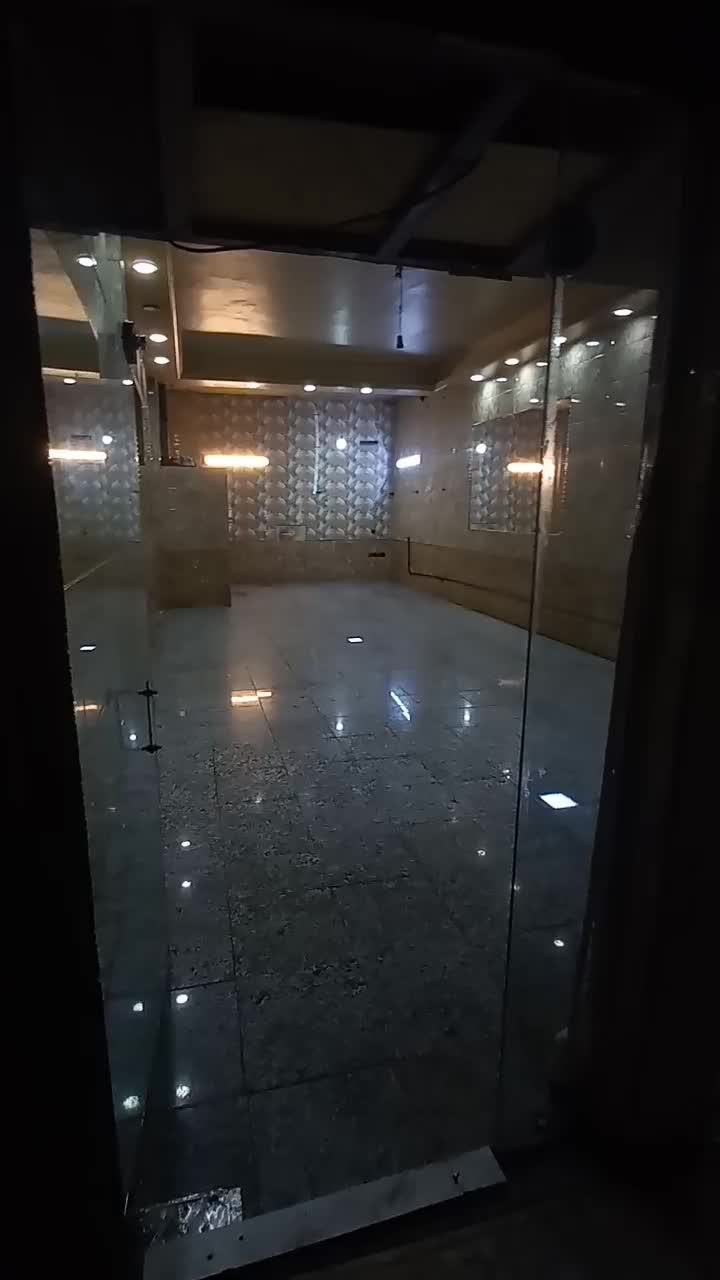 مغازه ۵۳متری سنددار در خیابان اسفندیاری|فروش مغازه و غرفه|تهران, اسفندیاری|دیوار