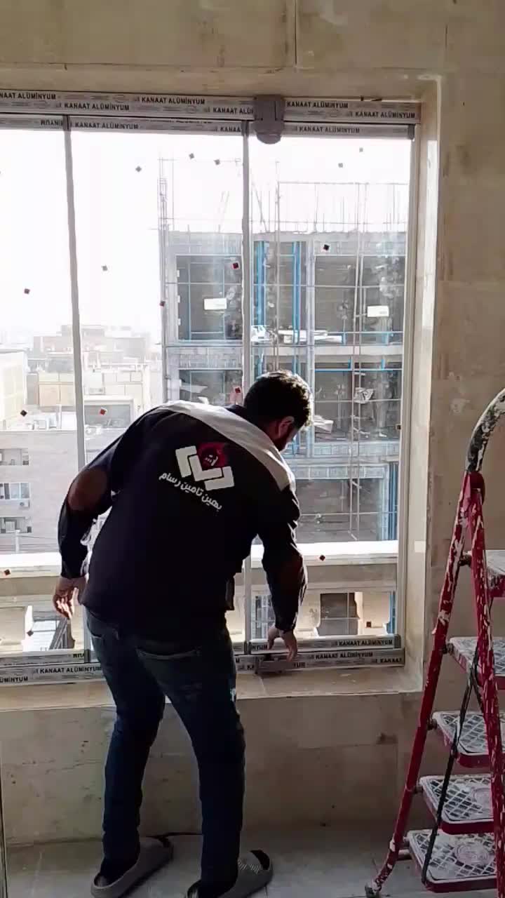 درب برقی کرکره جک شیشه سکوریت حمام مستر بالکن|خدمات پیشه و مهارت|زاهدان, |دیوار