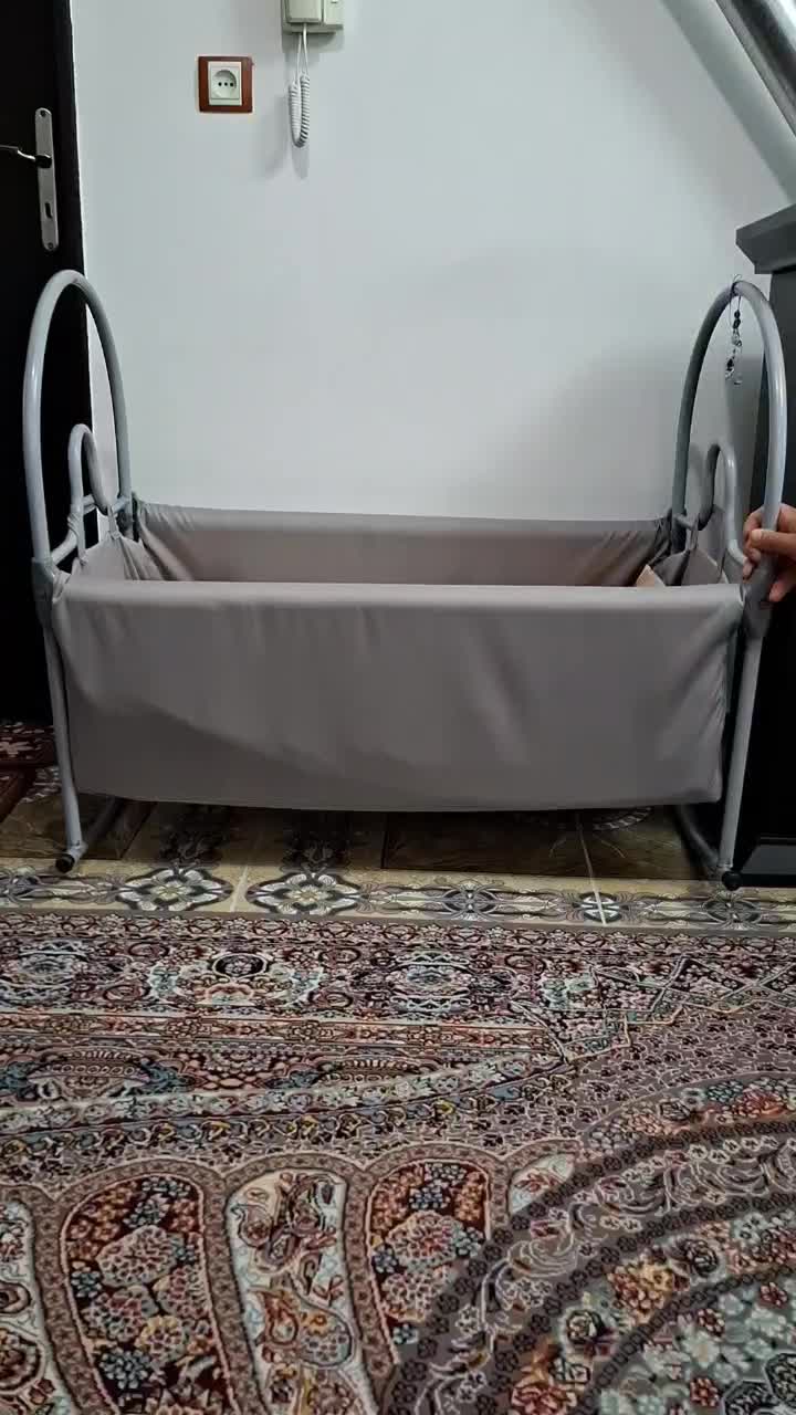 گهواره نوزاد|تخت و صندلی بچه|رشت, سلیمانداراب|دیوار
