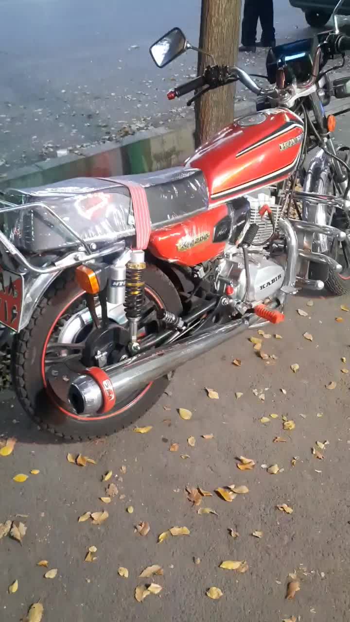 موتور ۲۰۰ مدل ۱۴۰۲ کم کارکرد|موتورسیکلت|تبریز, |دیوار