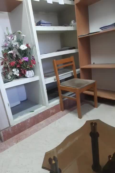 سلام فروشنده خانم یا آقا  در نانوایی نیازمندیم|استخدام خدمات فروشگاه و رستوران|پرهسر, |دیوار