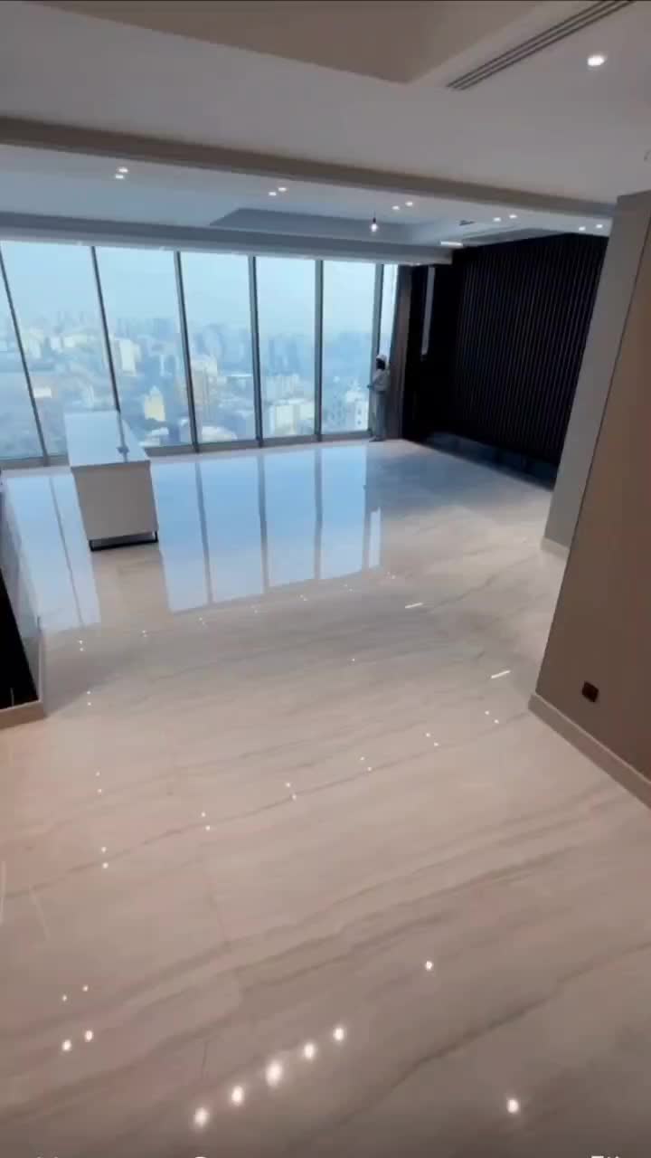 مدرن نیویورکی تمام شیشه‌ای / ۴۱۰ متر الهیه