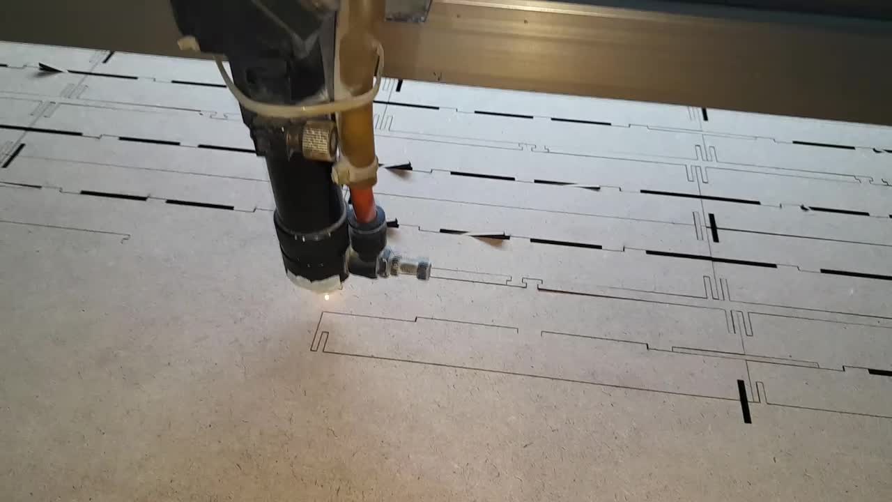 خدمات برش لیزر cnc دقیقه ای ۱۵۰۰ تومان|خدمات پیشه و مهارت|مشهد, نوده|دیوار