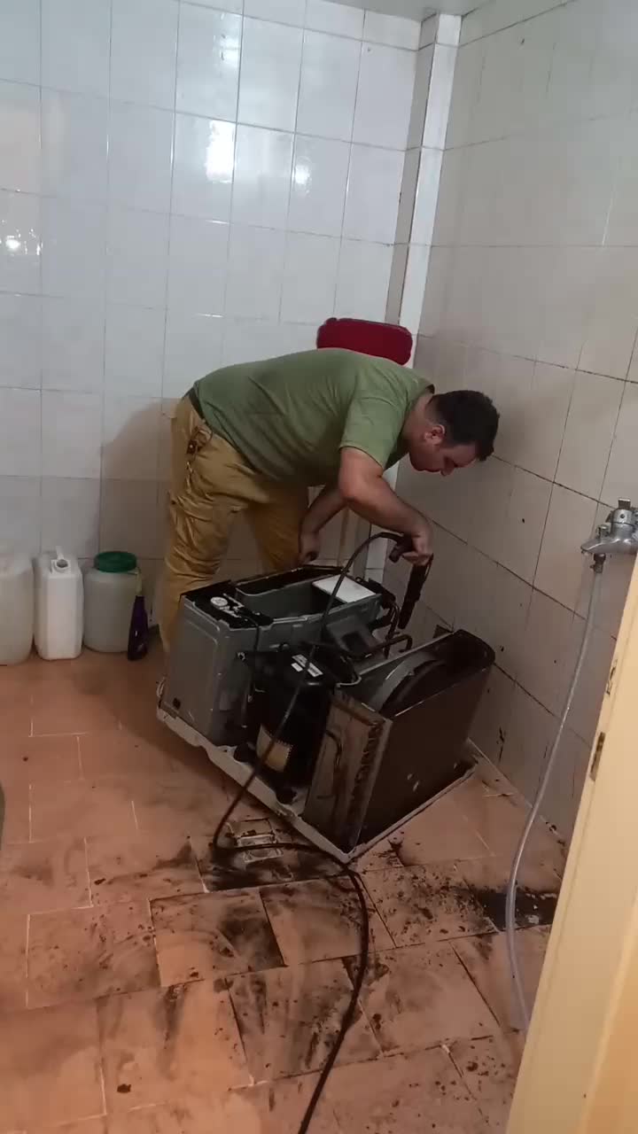 نصب،سرویس،تعمیر،انواع کولر گازی وپکیج وآبگرمکن|خدمات پیشه و مهارت|رشت, حومه رشت|دیوار