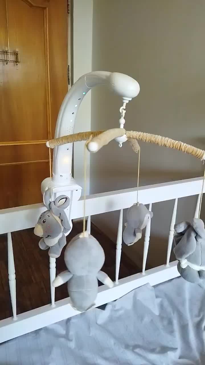 تخت آویز موزیکال مدل چراغدار|اسباب و اثاث بچه|اصفهان, سنبلستان|دیوار