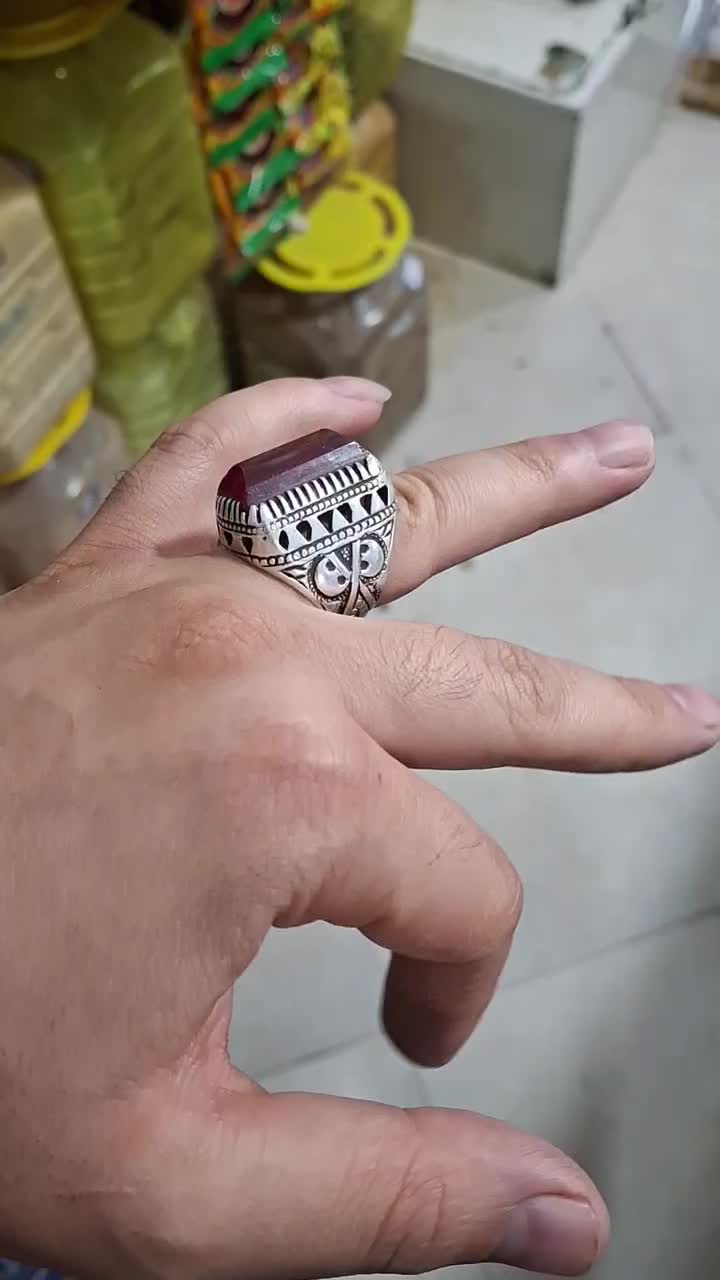 انگشتر یاقوت تراشه|جواهرات|مشهد, مهدی آباد|دیوار