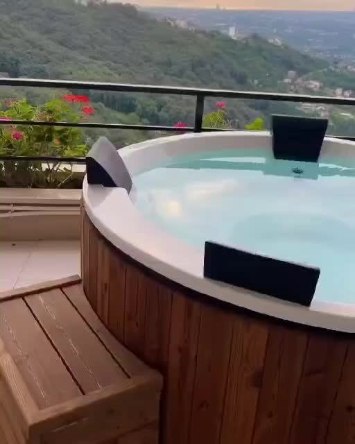 وان جکوزی 180*80 دکومکور شیرآلات طلایی مدل وایکینگ|لوازم حمام|تهران, بنی‌هاشم|دیوار