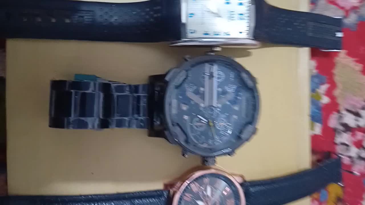 ساعت مچی|ساعت|بروجرد, |دیوار