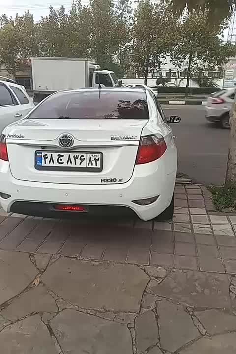 برلیانس۳۳۰مدل۹۶ درجه ۱|خودرو سواری و وانت|لنگرود, |دیوار