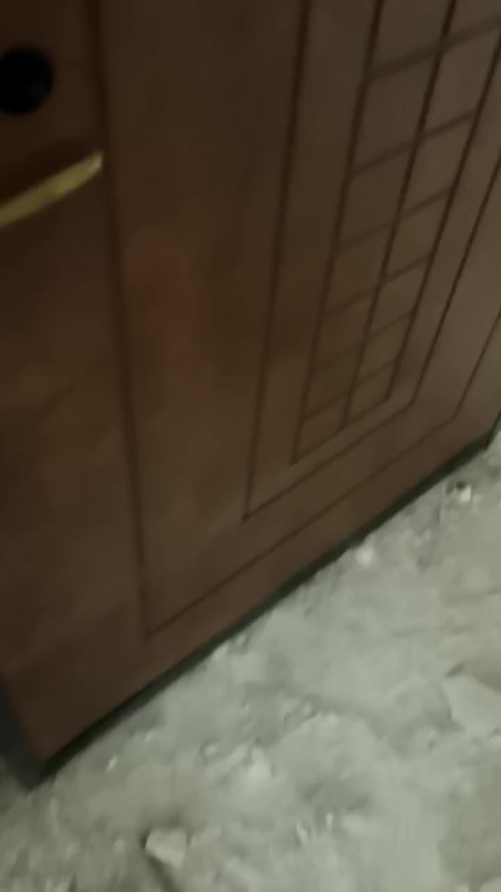 نصب درب چوبی،ضد سرقت و پی وی سی|خدمات پیشه و مهارت|زاهدان, |دیوار