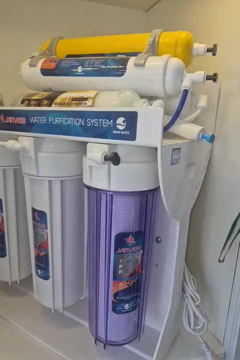 مونتاژ دستگاه تصفیه آب تایوانی جزیره با مجوز رسمی|آبسردکن و تصفیه آب|کیش, |دیوار