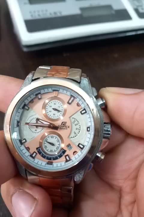 ساعت نو|ساعت|گرگان, |دیوار