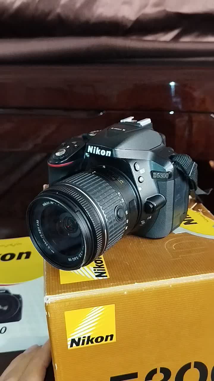 دوربین نیکون ۵۳۰۰|دوربین عکاسی و فیلمبرداری|شیراز, طلاب|دیوار