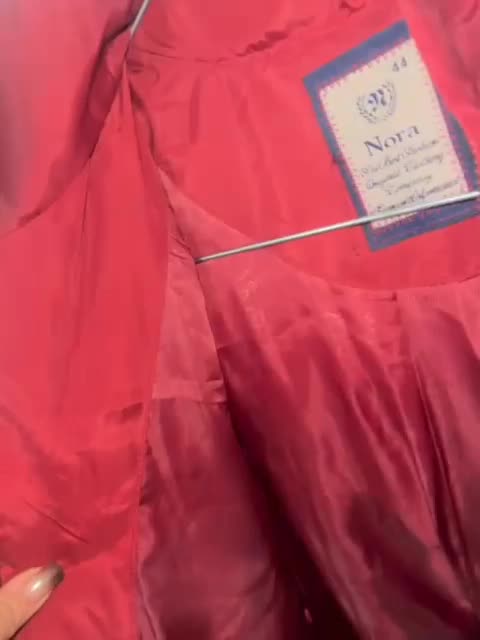 کاپشن زنانه|لباس|پرند, فاز ۶|دیوار