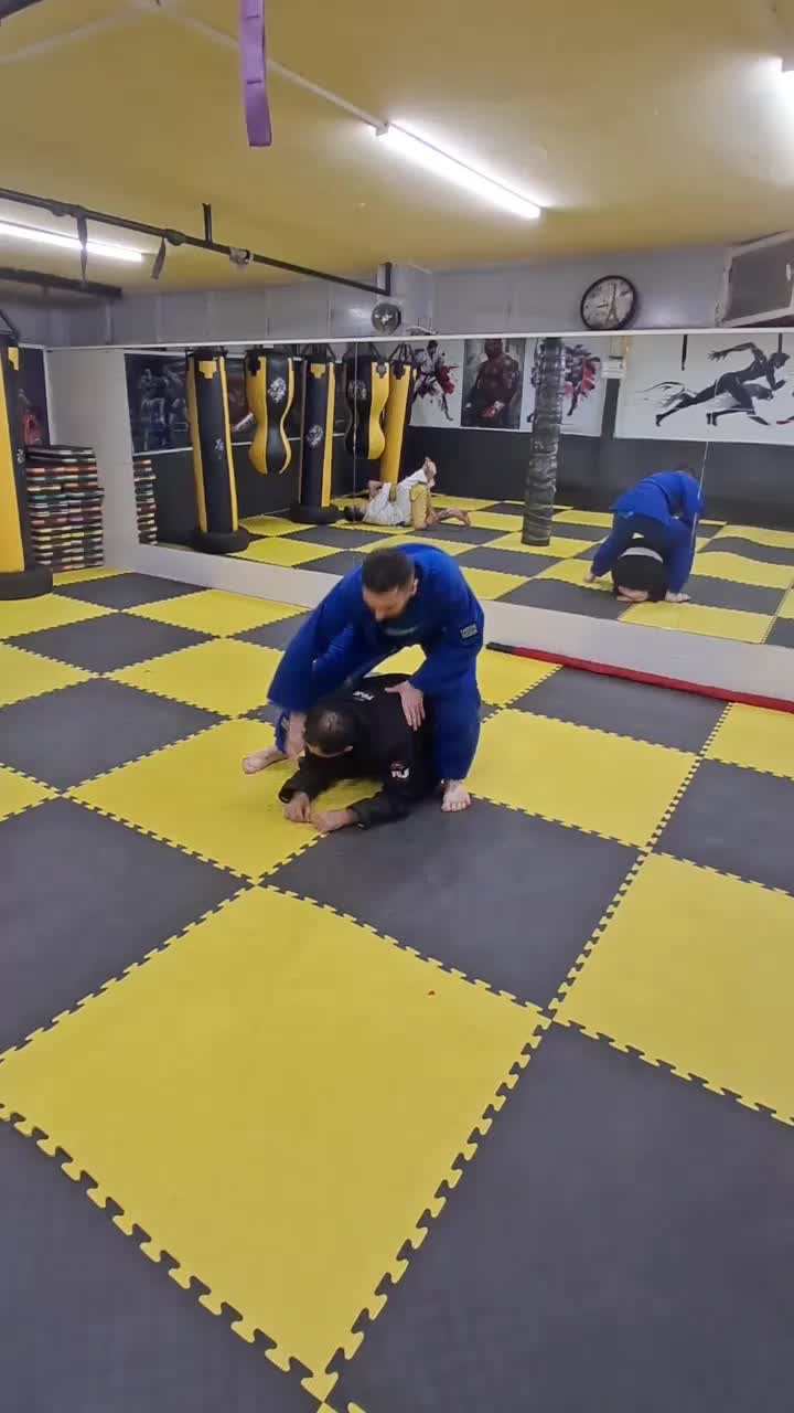 آموزش مبارزاتMma سامبو جوجیتسو برزیلیBjj دفاع شخصی|خدمات آموزشی|تهران, شهرک صادقیه|دیوار