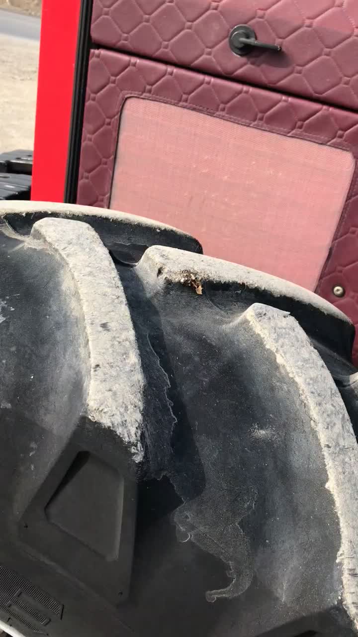 تراکتور۳۹۹جفت مدل۴۰۲در حد خشک|خودرو سنگین|ارومیه, |دیوار