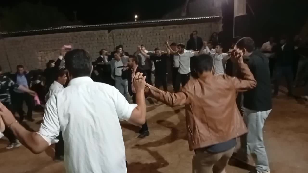 گروه موزیک ارکست حرفه ای|خدمات پذیرایی، مراسم|کبودرآهنگ, |دیوار