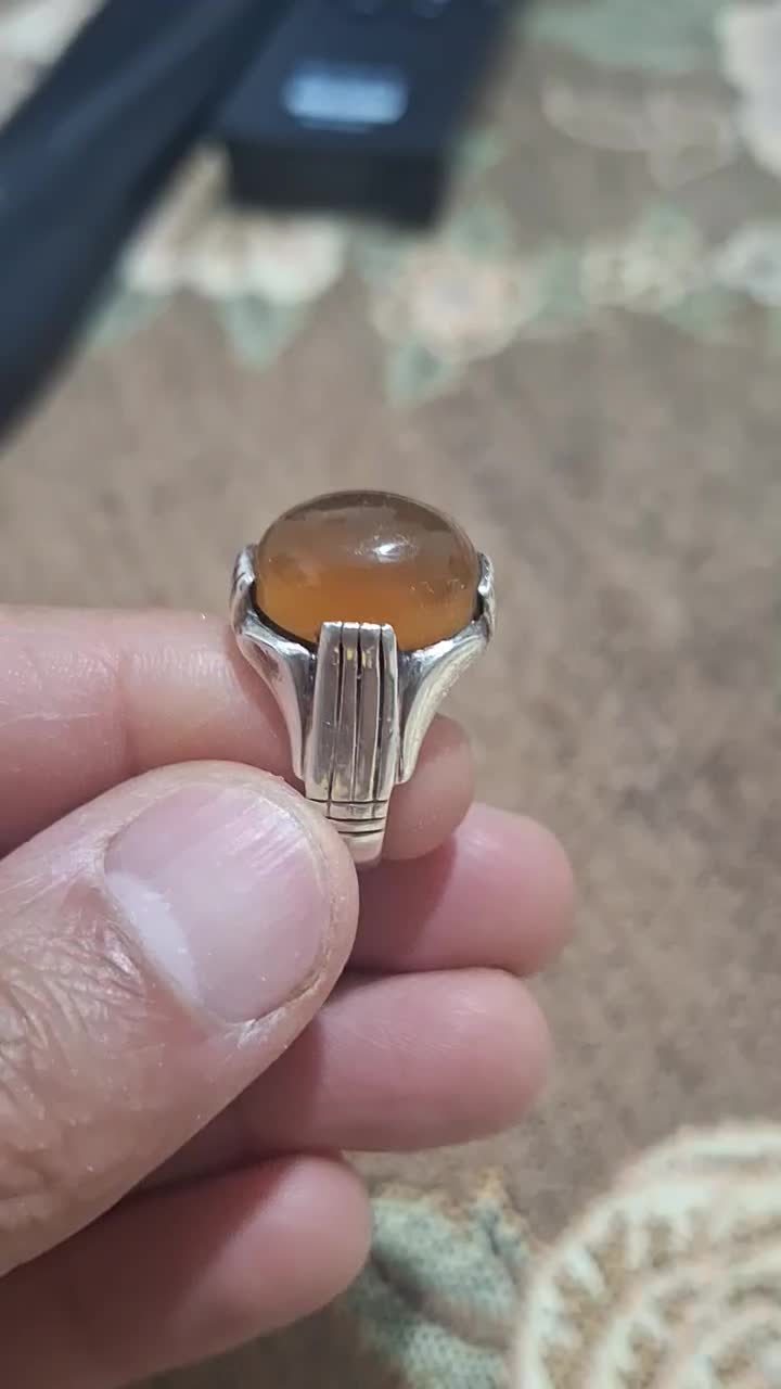 انگشتر حاجی کتابعلی طاهری|کلکسیون اشیاء عتیقه|کرمانشاه, |دیوار