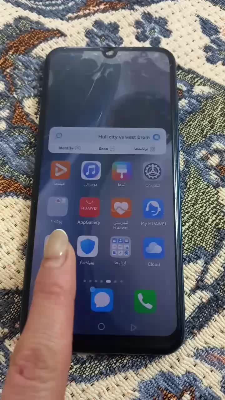 y 8 p|موبایل|قم, قلعه کامکار|دیوار