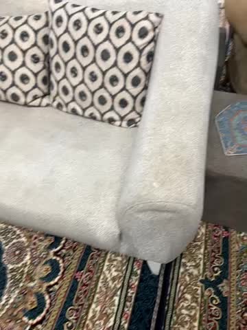 مبل ۸ نفره سالم و در حد نو|مبلمان خانگی و میز عسلی|پرند, فاز ۵|دیوار