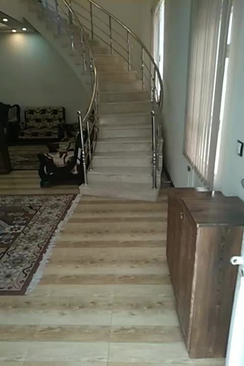 اجاره دوبلکس /سه خواب /گرمایش پکیج/لوکیشن عالی|اجارهٔ کوتاهمدت ویلا و باغ|اراک, |دیوار