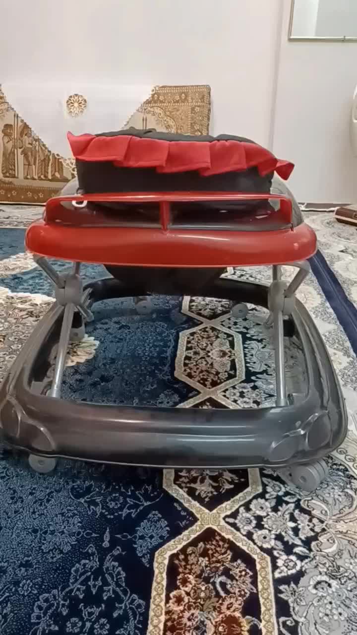 رو روئک|اسباببازی|رشت, منظریه|دیوار