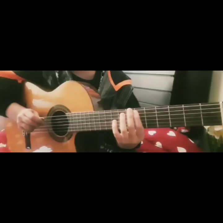 آموزش گیتار (مدرس خانم )|خدمات آموزشی|شیراز, شهرک سراج|دیوار