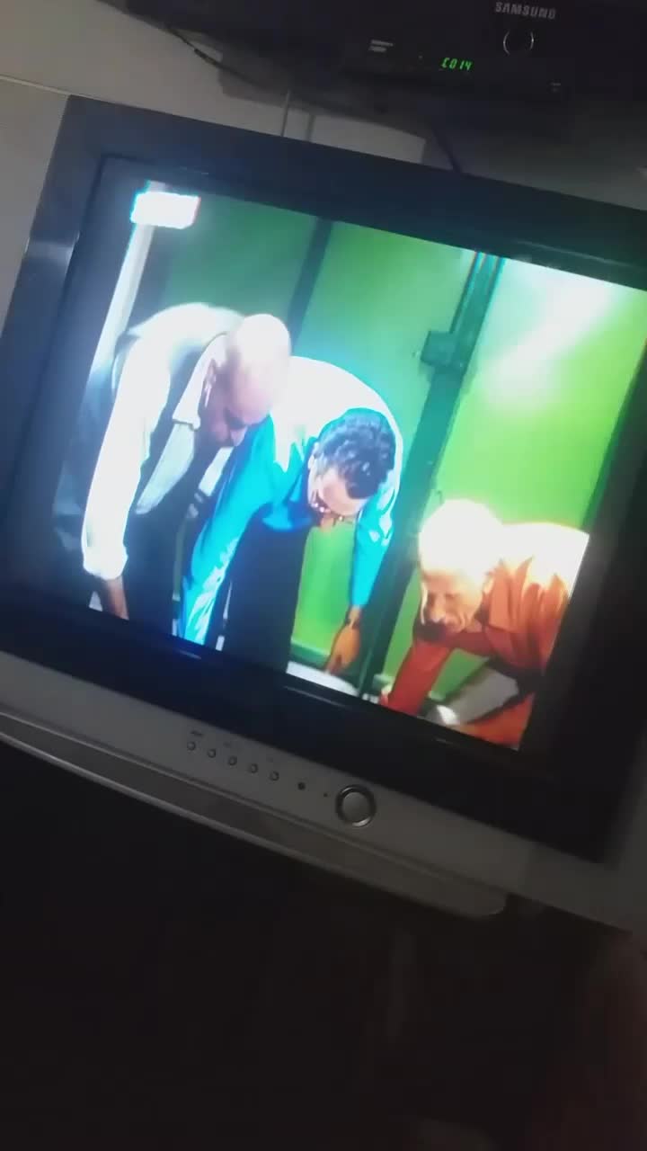 تلویزیون ۲۴سامسونگ|تلویزیون و پروژکتور|اسلامآباد غرب, |دیوار