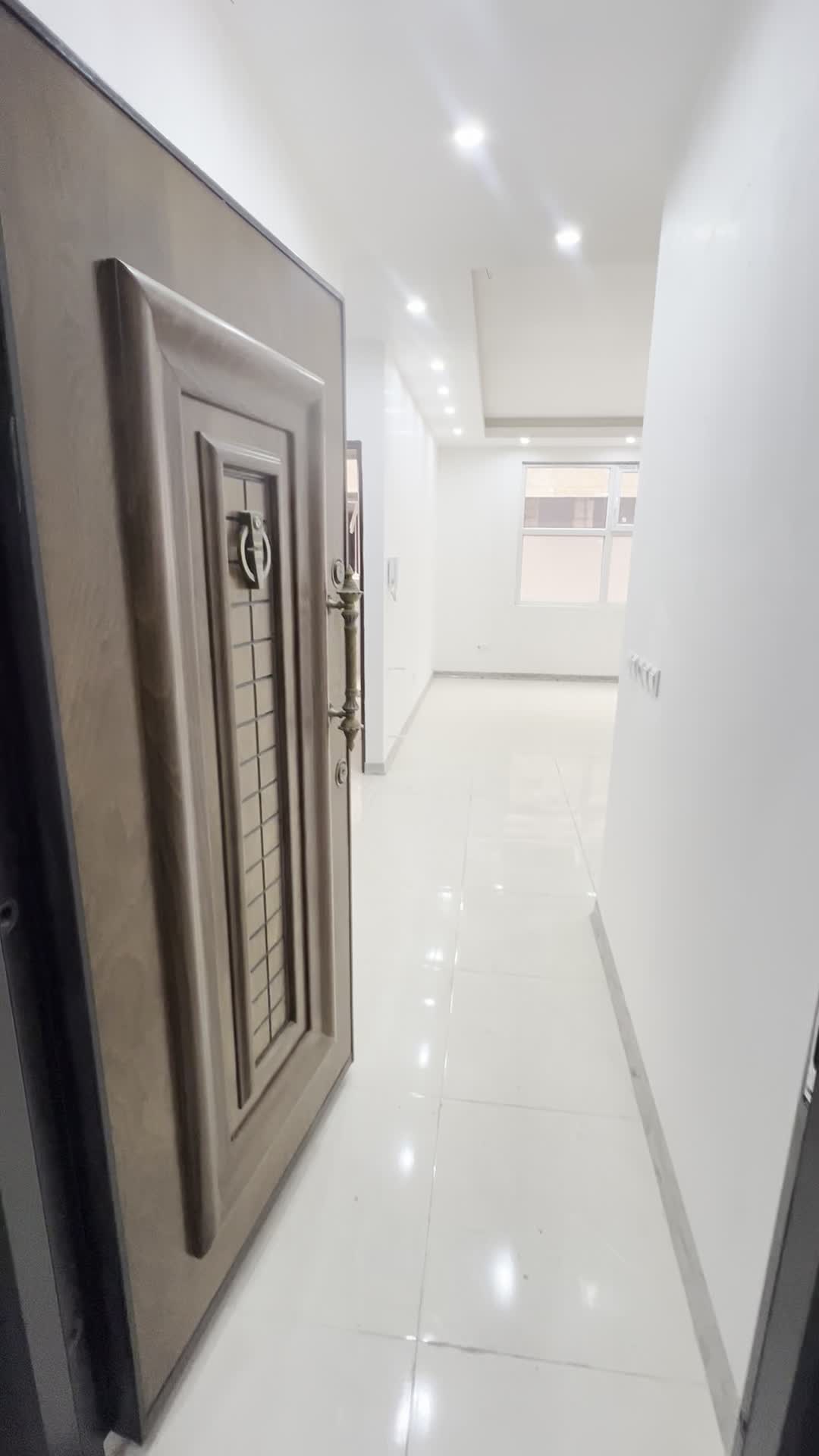 واحد ۸۵متری سنددار نوساز خام حافظ|فروش آپارتمان|محمدشهر, محمدشهر|دیوار