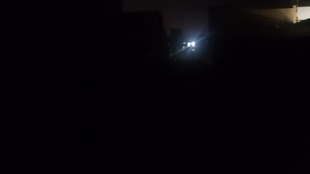 چراغ اضطراری ، لامپ شارژی ، پاوربانک ، پرژکتور|لامپ و چراغ|قم, شهرک شهرداری|دیوار