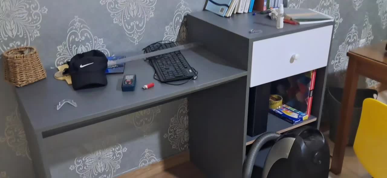 فروش میز تحریر MDF در حد نو|میز تحریر و کامپیوتر|بندر انزلی, معلم|دیوار