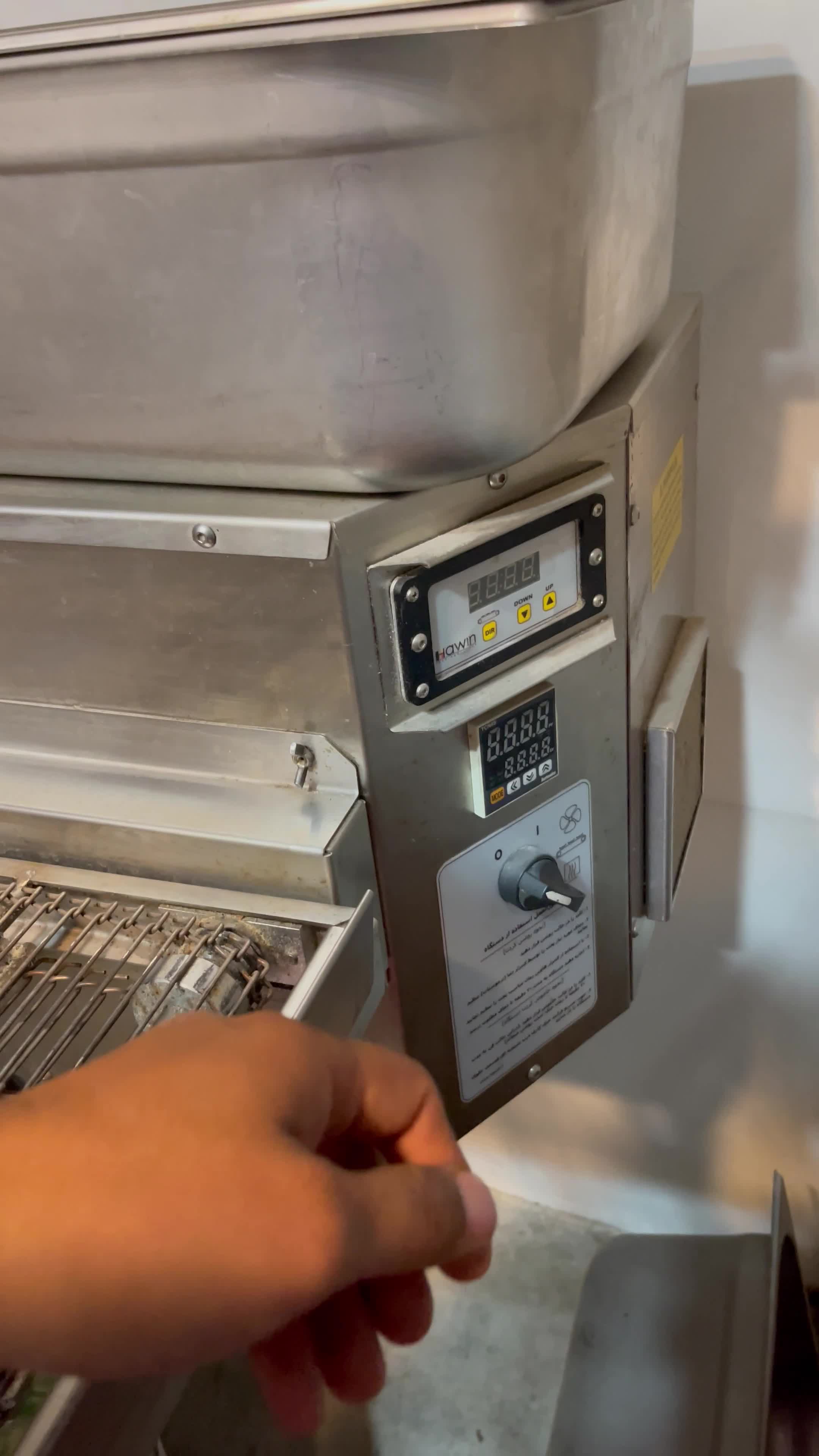 فر هاوین دهنه ۶۵ ترو تمیز و مشابه نو|فروشگاه و مغازه|تهران, حکمت|دیوار