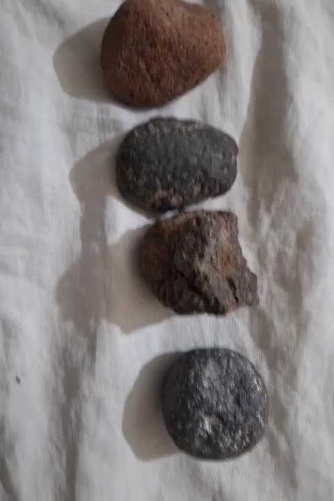 سنگ های قیمتی وشهاب سنگ|جواهرات|ابهر, |دیوار