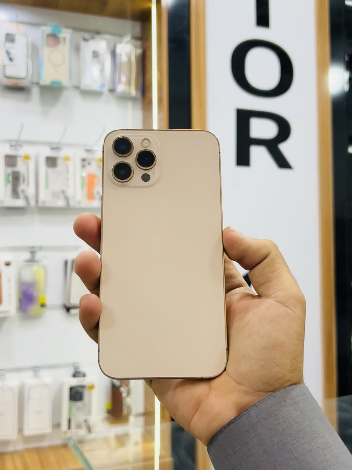 ۱۲پرومکس|موبایل|سراوان, |دیوار