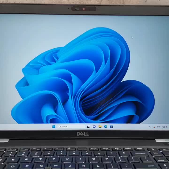 لپتاپ DELL 5500 لمسی نسل۸  i5 8365u رم 16 تمیز|رایانه همراه|اصفهان, شیخ طوسی|دیوار