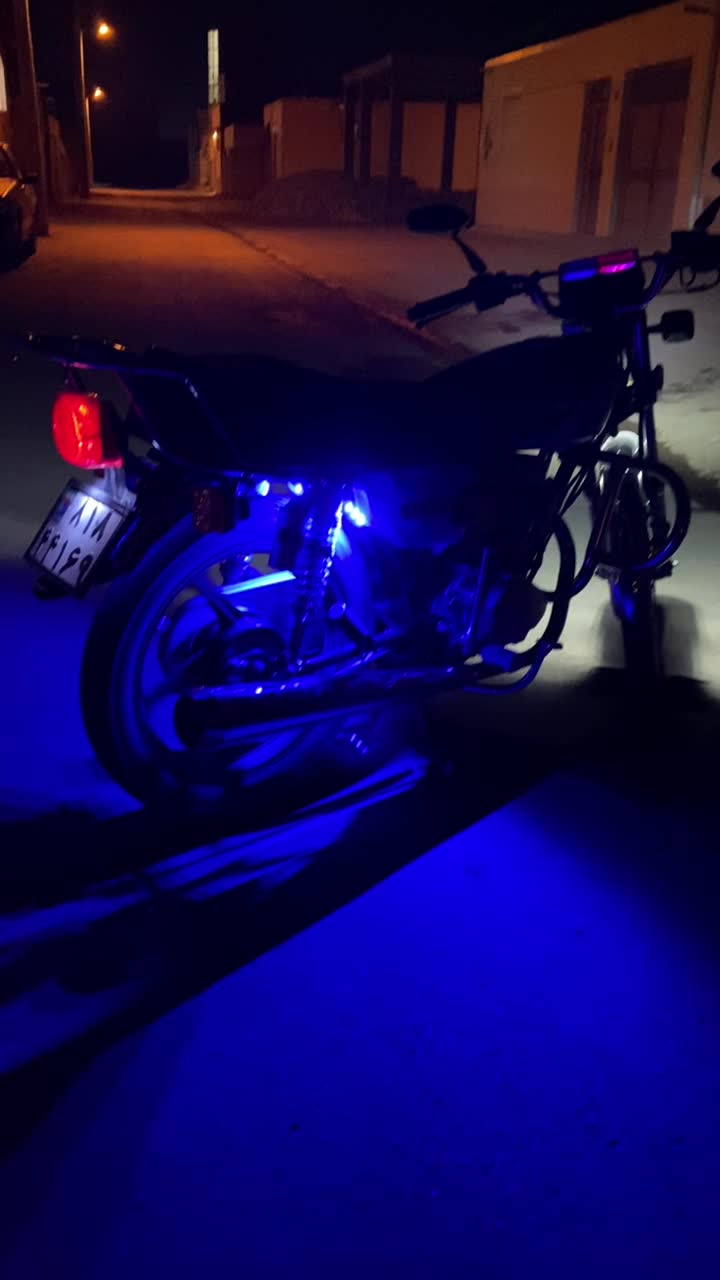 پرواز ۲۰۰ فول اسپرت|موتورسیکلت|رفسنجان, |دیوار