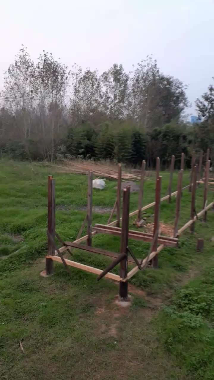 ساخت سازه های چوبی و اهنی|خدمات پیشه و مهارت|رشت, حافظ آباد|دیوار