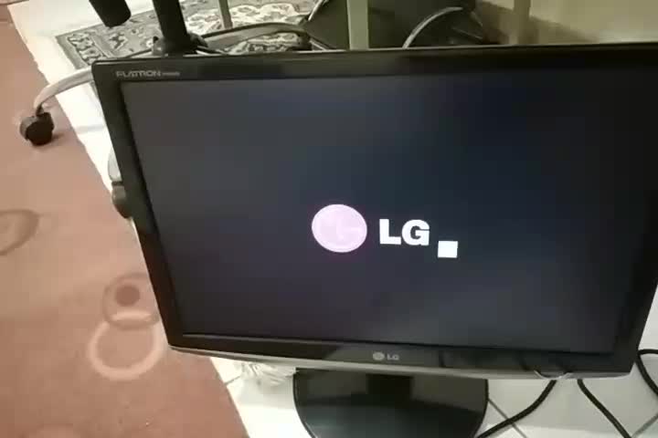 مانیتور  FLATRON W1952S LG|قطعات و لوازم جانبی رایانه|تهران, هلال احمر|دیوار