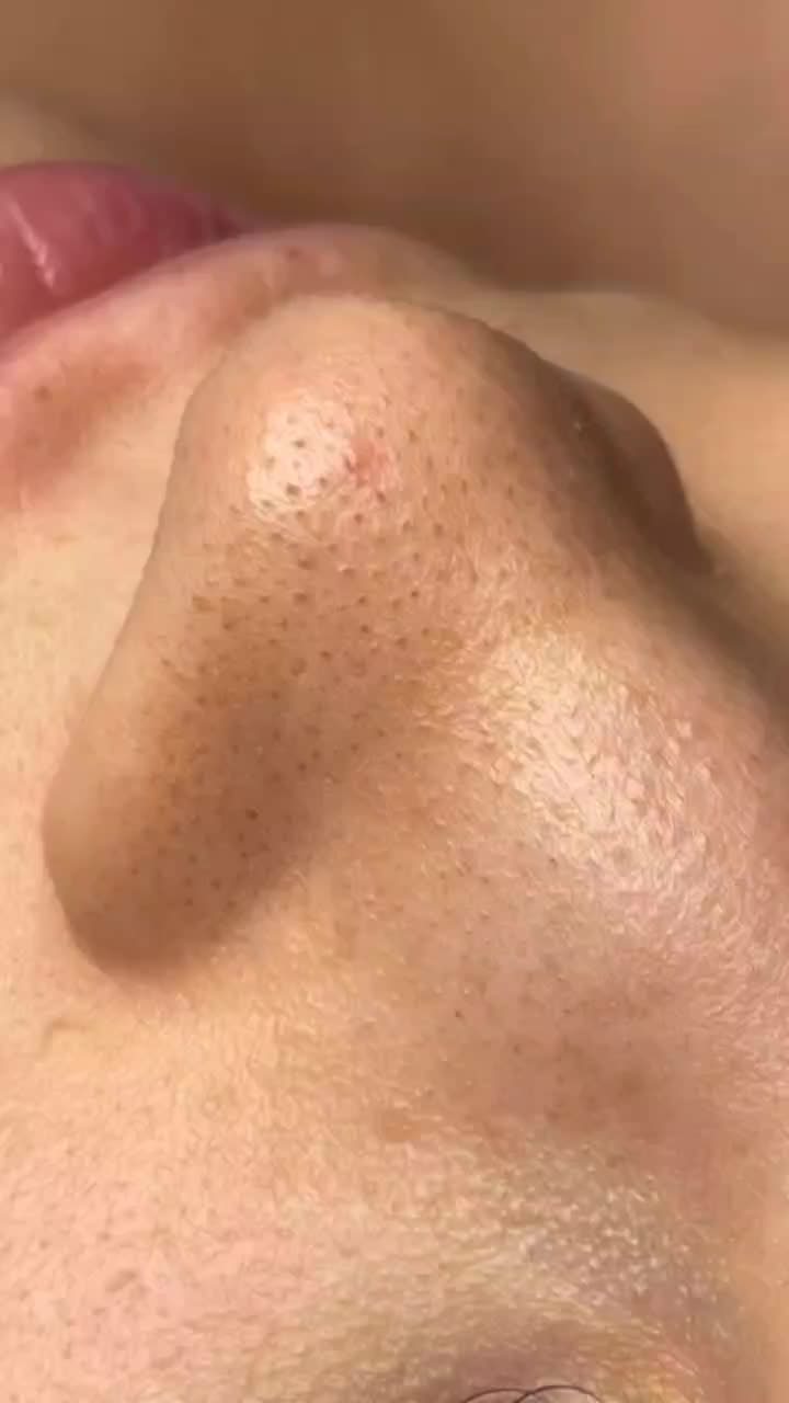 نیازمند مدل پاکسازی فقد هزینه متریال گرفته میشه|خدمات آرایشگری و زیبایی|امیدیه, |دیوار