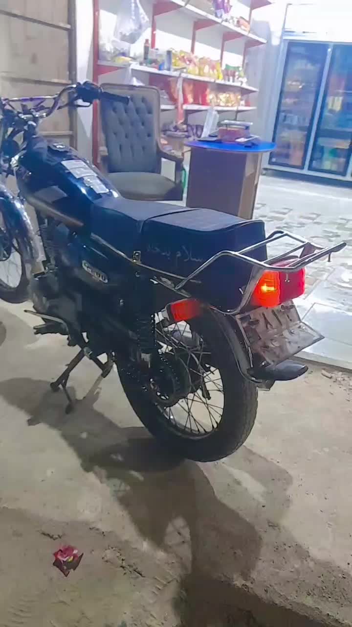 ۲۰۰ مدل ۸۸|موتورسیکلت|زهک, |دیوار