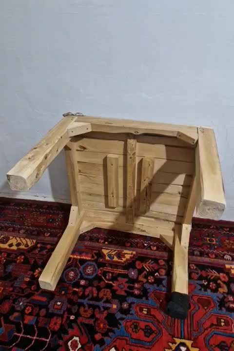 کرسی چوبی|صندلی و نیمکت|نهاوند, |دیوار