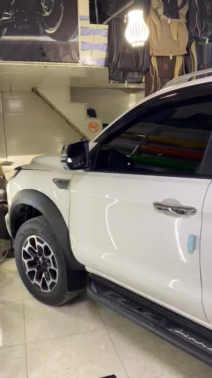 شیشه دودی سرامیکی uvضمانتی پویا|خدمات موتور و ماشین|سنندج, |دیوار