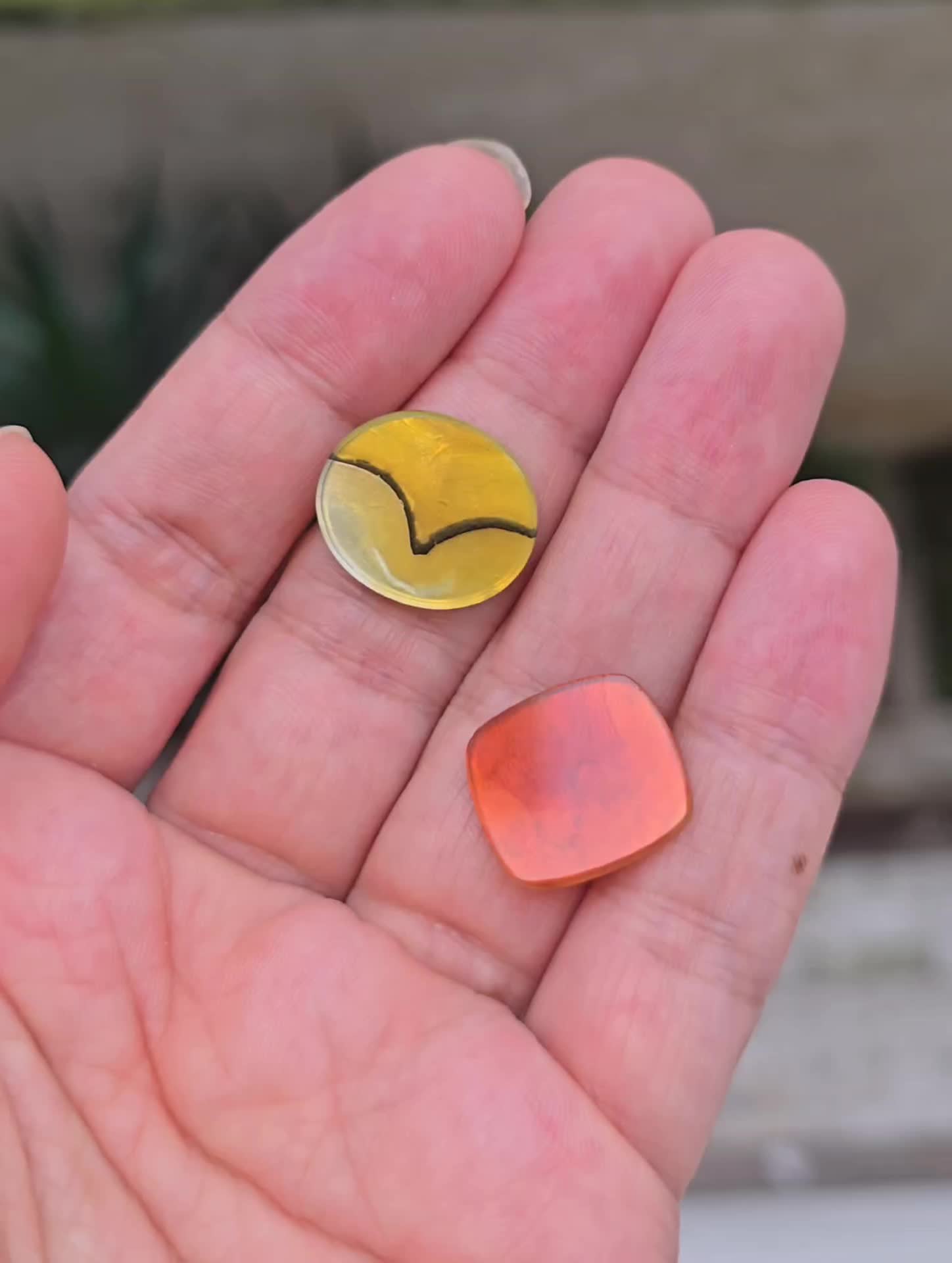 دو عدد عقیق معدنی خراسان باب حکاکی|جواهرات|رشت, استادسرا|دیوار