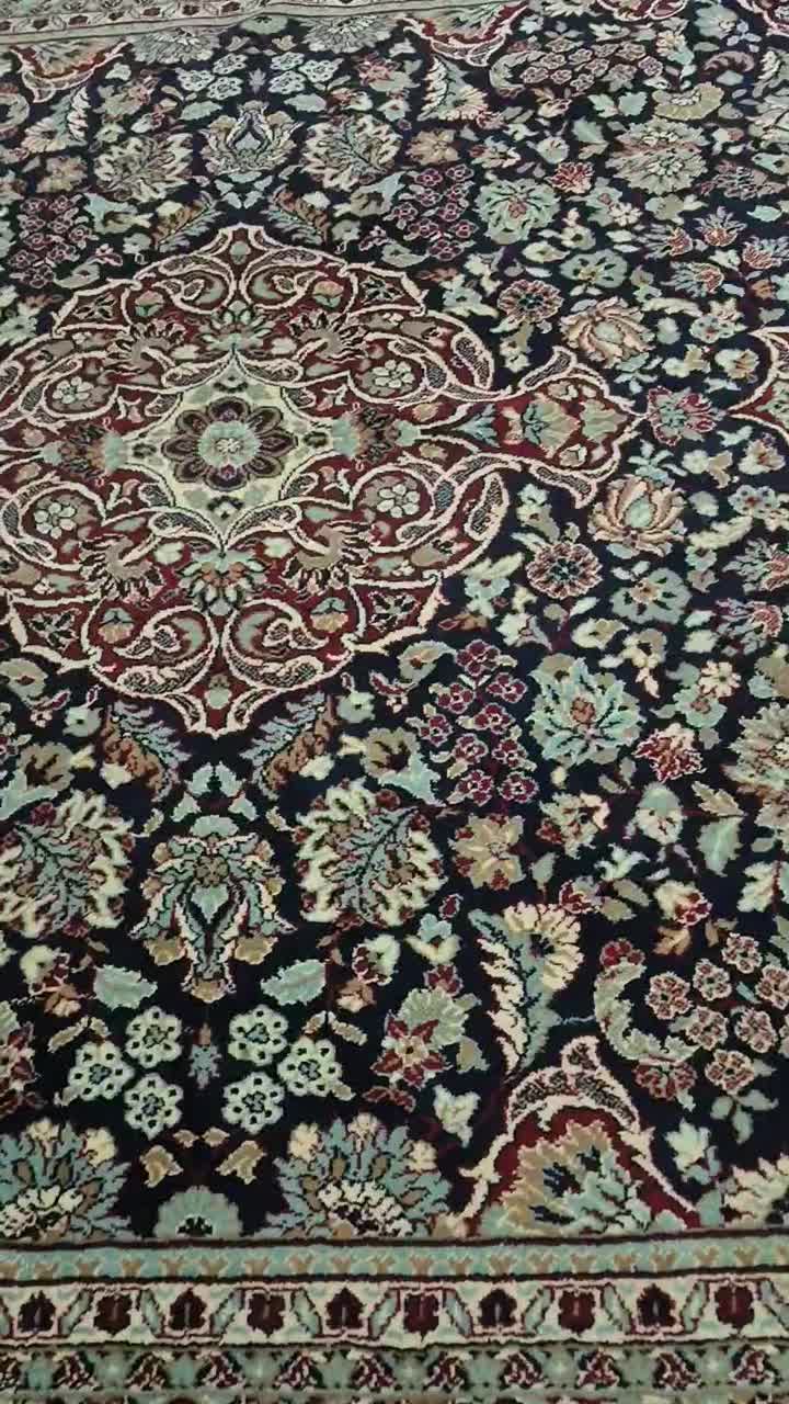 یک عدد قالی ۱۲ متری رنگ سرمهای|فرش|زاهدان, |دیوار
