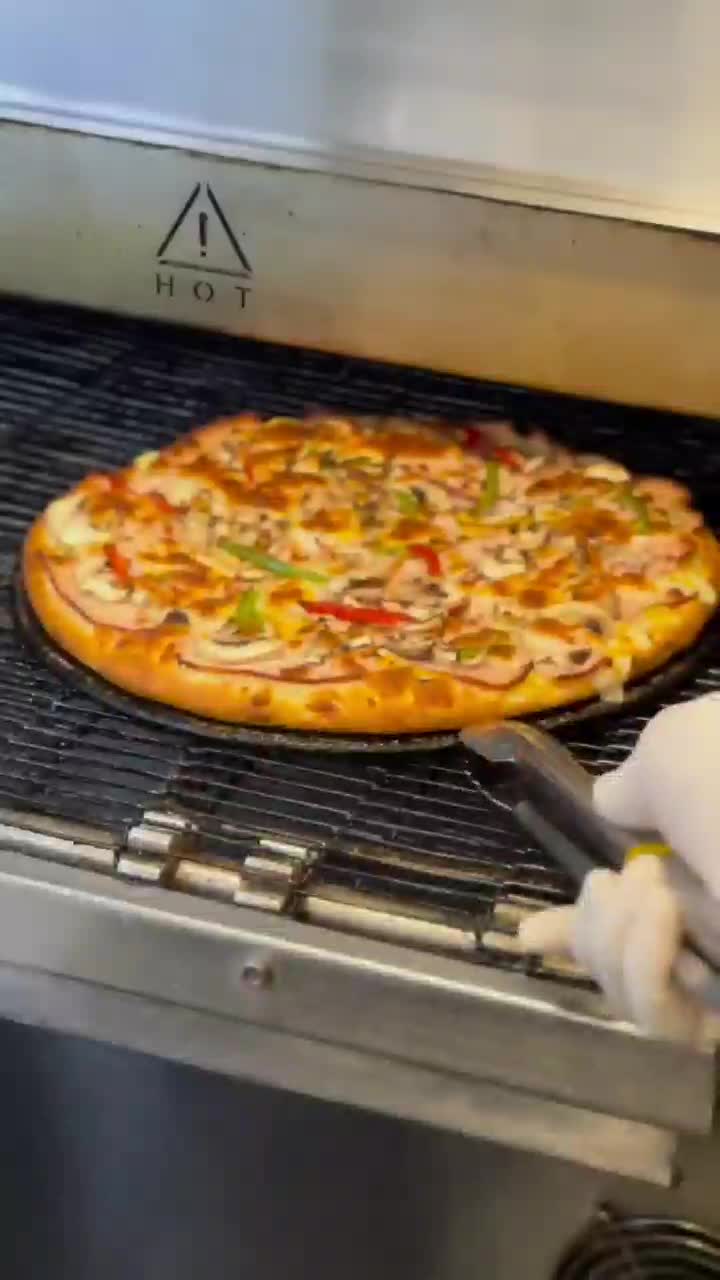 مستر پیتزا|خوردنی و آشامیدنی|ایوان, |دیوار