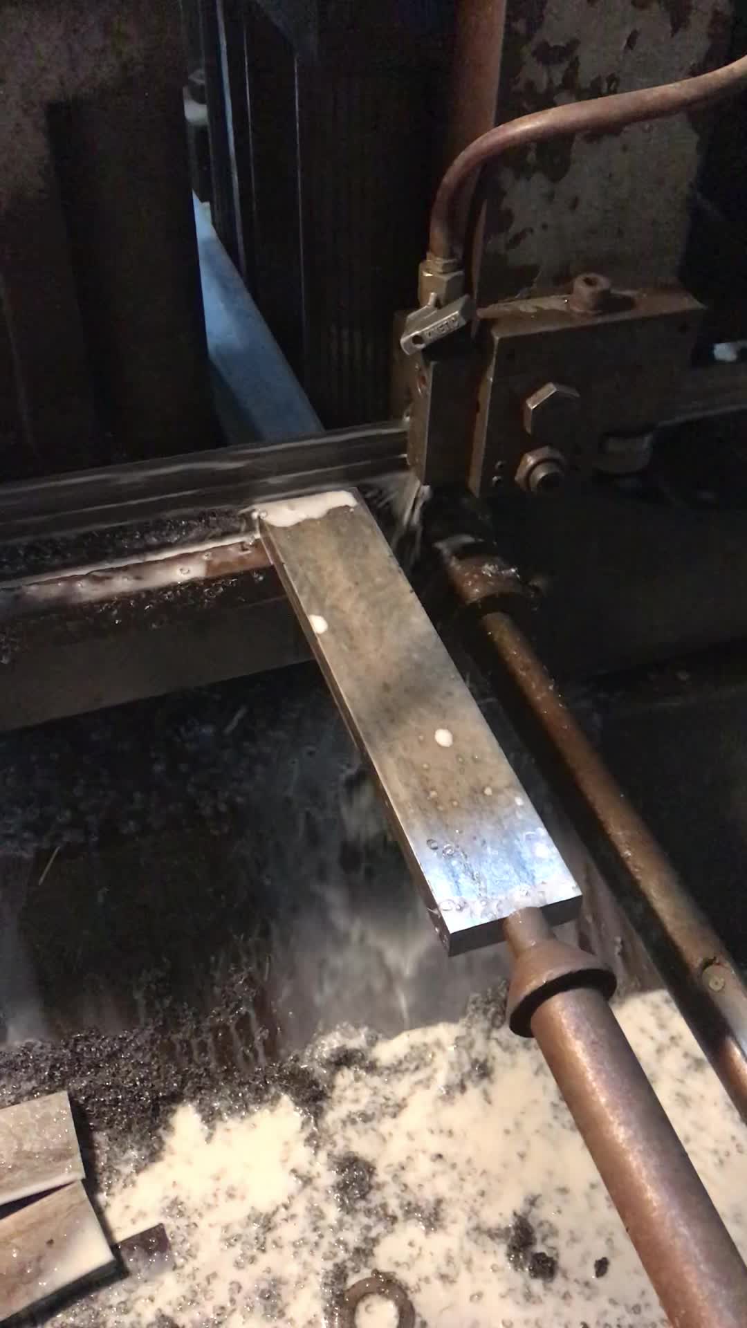 خدمات برشکاری اره نواری در اسرع وقت|خدمات پیشه و مهارت|تهران, خاوران|دیوار