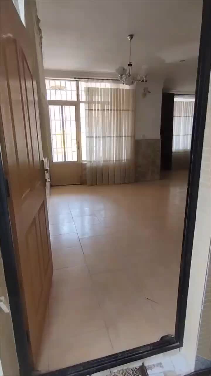 واحدمسکونی/طبقه اول/مستقل/خیابان حر در آهن فروشان|اجارهٔ آپارتمان|رفسنجان, |دیوار