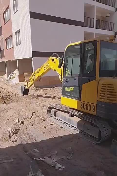 مینی‌بیل مکانیکی با کفی|خدمات حمل و نقل|قم, پردیسان|دیوار