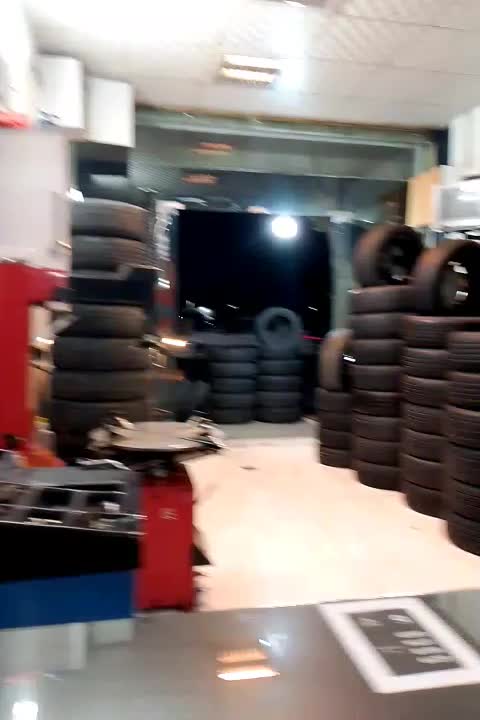 لاستیک زاپاس ۱۳/۱۴/۱۵ فقط 200 تومن|قطعات یدکی و لوازم جانبی|فردیس, منظریه|دیوار